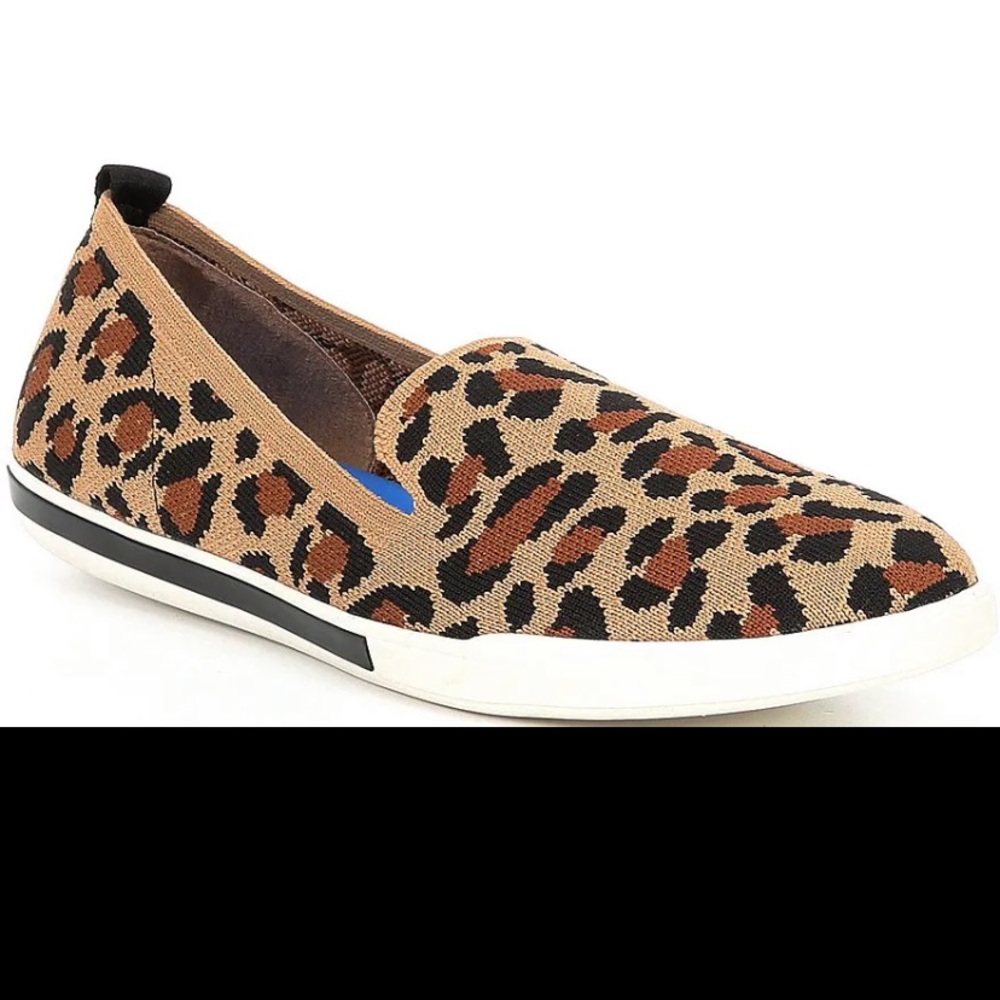 Me Too Slip on shoes
